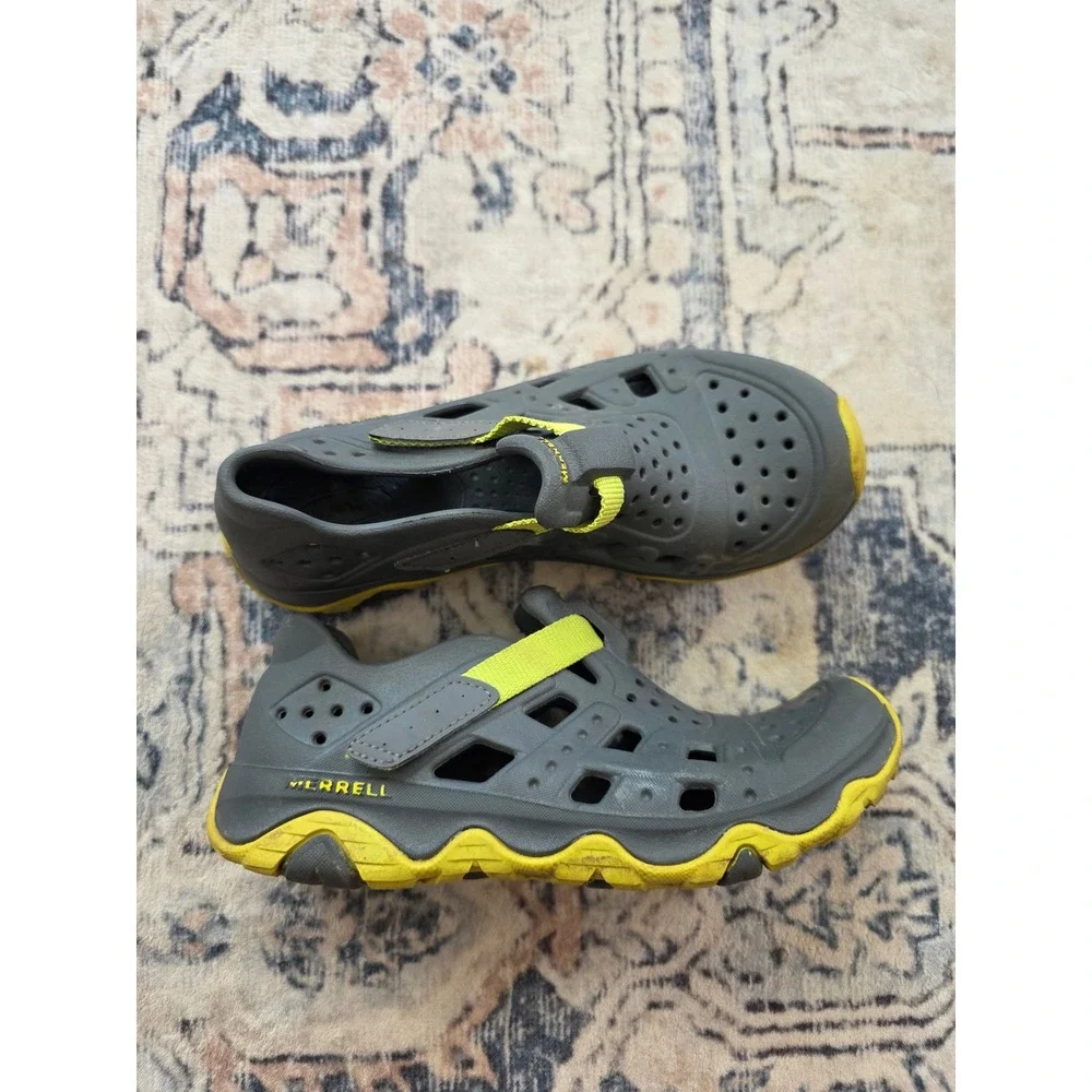 Merrell Boys Youth Size‎ 3M Hydro Canyon Grey and Green Shoes